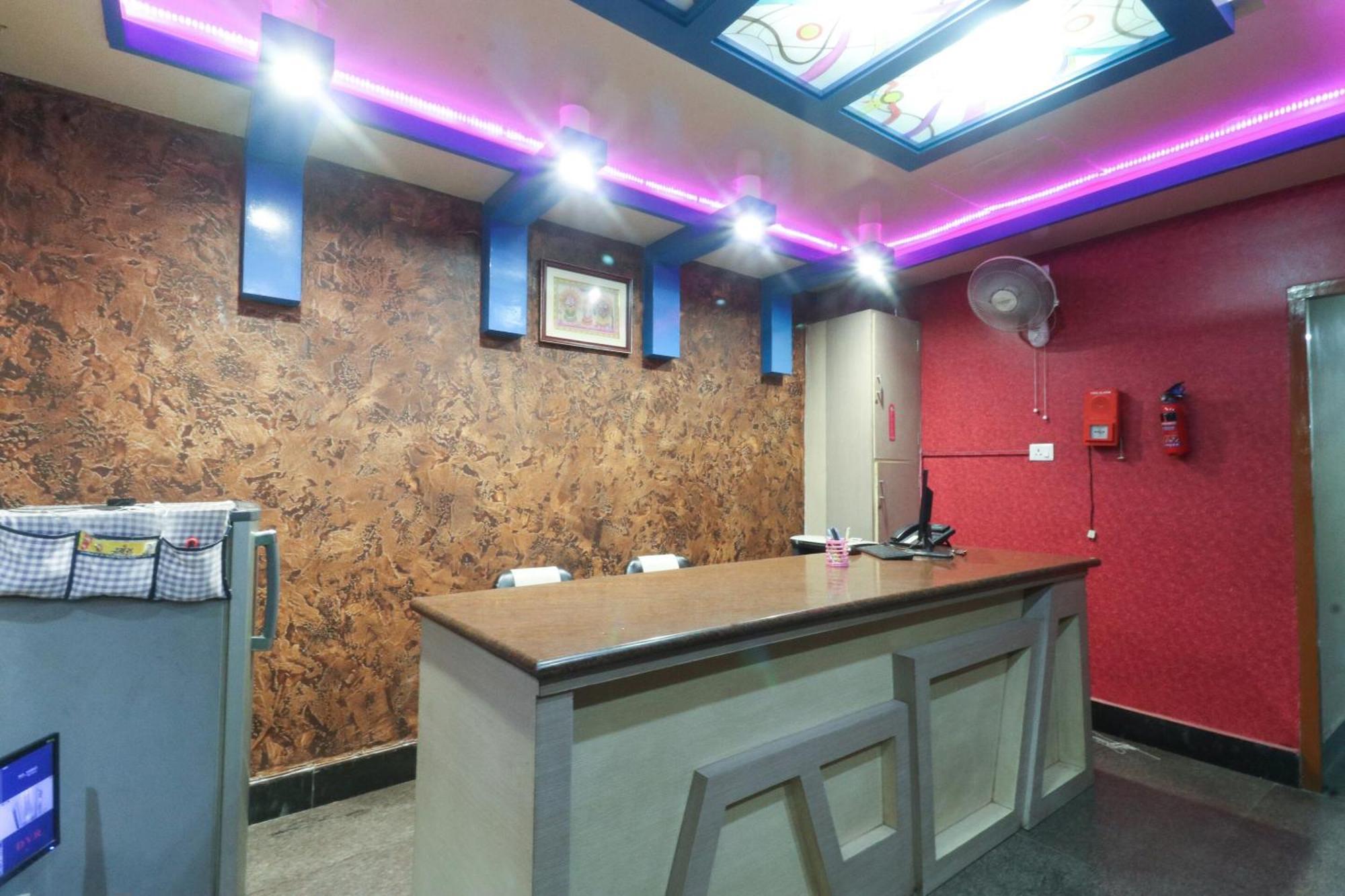 Hotel O Nirmala Residency بوهفانيشفار المظهر الخارجي الصورة